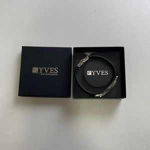 YVES - Real Man’s Jewelry- black leather bracelet with stainless steel